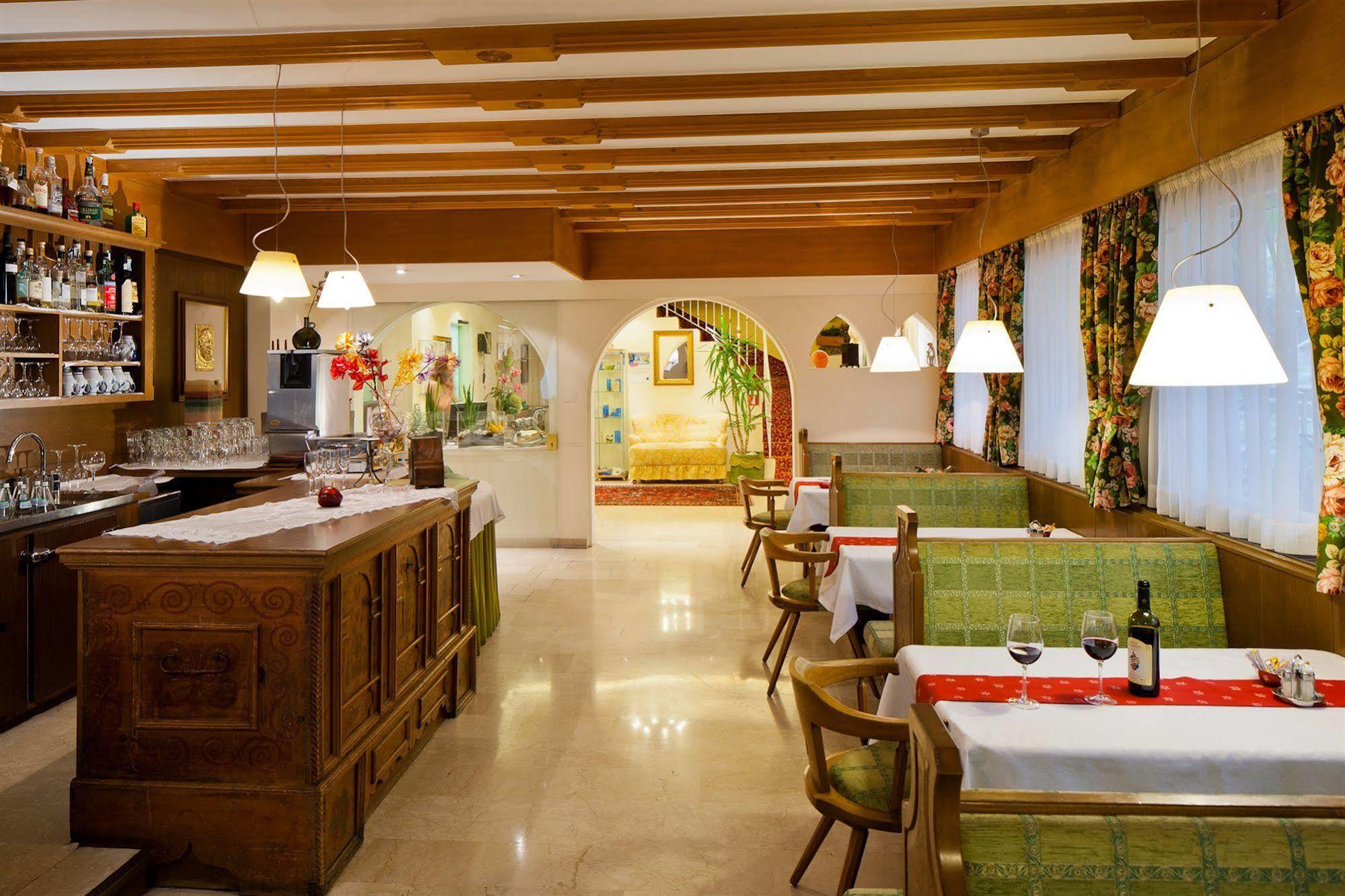 Hotel Aster Merano Extérieur photo